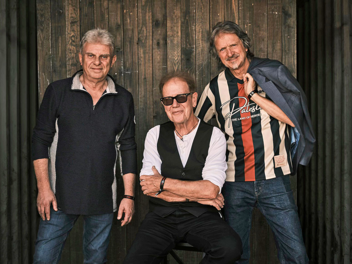 Oysterband&acute;s John Jones, Ray Cooper &amp;amp; Al Scott